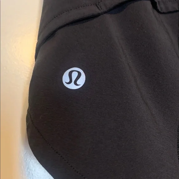 Lululemon Black Speed Up Shorts, 2.5 inch, LR
Size 10, Excellent Condition - Picture 5 of 6